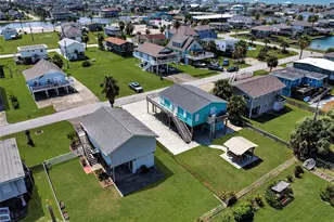 4003 Panola Dr, Galveston, TX 77554 - Photo 31