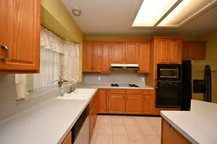 4002 Mission Valley Dr, Missouri City, TX 77459 - Photo 7