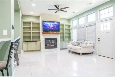 9233 Kentshire Drive, Houston, TX 77078 - Photo 5