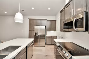 2319 Silva Park Ln, Houston, TX 77091 - Photo 5