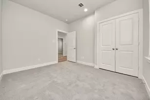 2319 Silva Park Ln, Houston, TX 77091 - Photo 21