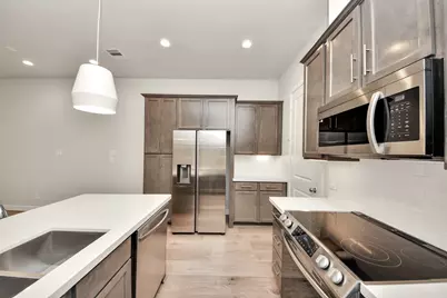2319 Silva Park Lane, Houston, TX 77091 - Photo 5