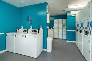 7610 Cameron Rd, Austin, TX 78752 - Photo 27