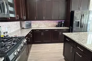 5313 Allen Cay Dr, Texas City, TX 77590 - Photo 9