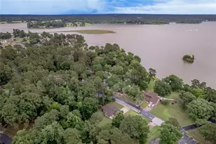 198 Westwood Dr E, Trinity, TX 75862 - Photo 25