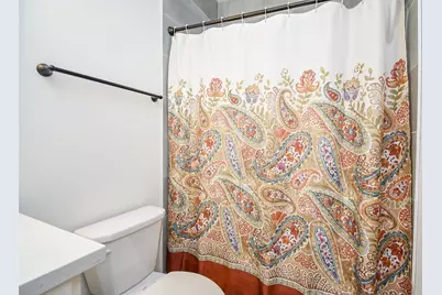 918 W 25th Street #E, Houston, TX 77008 - Photo 33