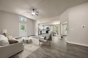 601 Faulkner Ave, Coldspring, TX 77331 - Photo 5