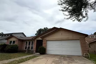 11611 Stone Bridge Dr, Houston, TX 77064 - Photo 3