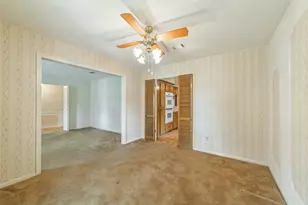 7719 Wycomb Ln, Houston, TX 77070 - Photo 13
