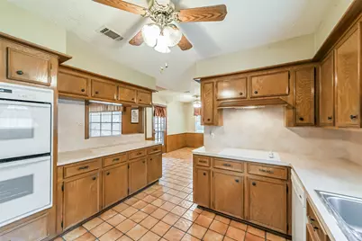 7719 Wycomb Lane, Houston, TX 77070 - Photo 11