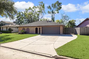 2105 Roland Rue St, Pearland, TX 77581 - Photo 3