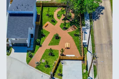 7609 Victory Reserve Street, Houston, TX 77088 - Photo 35