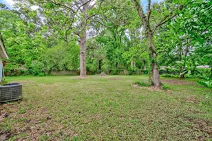 195 E Chance Rd, Lumberton, TX 77657 - Photo 27