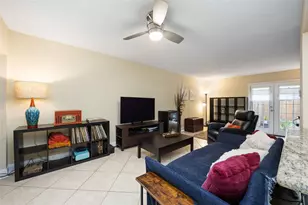 454 N Post Oak Ln, Houston, TX 77024 - Photo 7