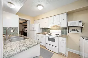 454 N Post Oak Ln, Houston, TX 77024 - Photo 3