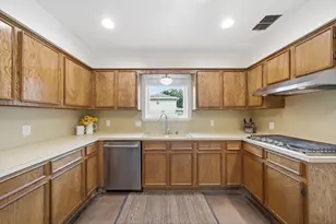 6134 Rena St, Houston, TX 77092 - Photo 15
