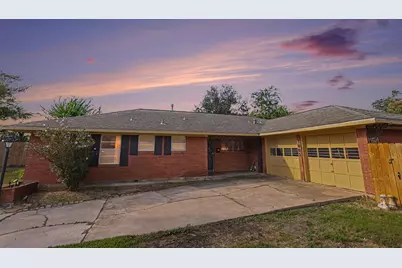 1803 Sea Queen Court, Houston, TX 77008 - Photo 1