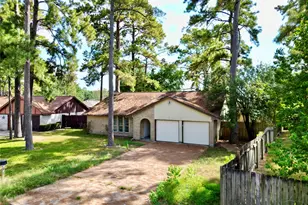 8006 White Swan Dr, Humble, TX 77396 - Photo 3