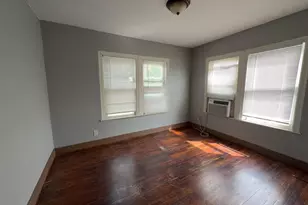 1552 Lombardy St, Houston, TX 77023 - Photo 7