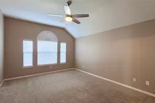 8807 Rolling Rapids Rd, Humble, TX 77346 - Photo 9