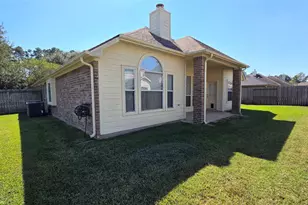 8807 Rolling Rapids Rd, Humble, TX 77346 - Photo 17