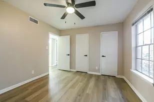 2824 Briarhurst Dr, Houston, TX 77057 - Photo 21