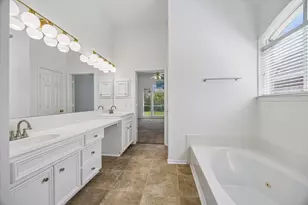 1207 Ellcreek Ct, Sugar Land, TX 77479 - Photo 15