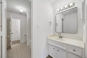 1207 Ellcreek Ct, Sugar Land, TX 77479 - Photo 25