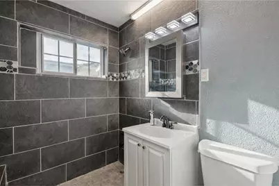 105 Pompano Avenue, Galveston, TX 77550 - Photo 13