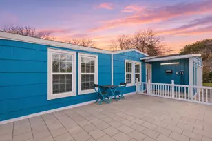 105 Pompano Ave, Galveston, TX 77550 - Photo 17