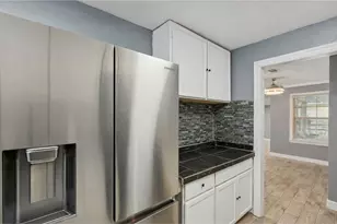 105 Pompano Ave, Galveston, TX 77550 - Photo 11