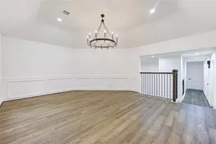 19223 Foxtree Ln, Houston, TX 77094 - Photo 33