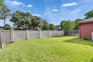 13106 Worthington St, Sugar Land, TX 77478 - Photo 13