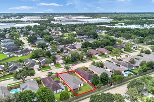 13106 Worthington St, Sugar Land, TX 77478 - Photo 7