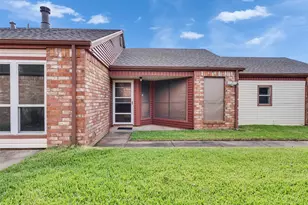 13106 Worthington St, Sugar Land, TX 77478 - Photo 13