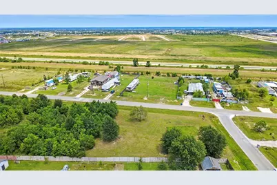 753 County Road 3570, Cleveland, TX 77327 - Photo 13