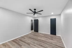 213 Westview Dr, Sealy, TX 77474 - Photo 29