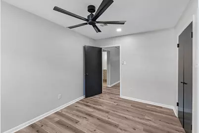 213 Westview Drive, Sealy, TX 77474 - Photo 23