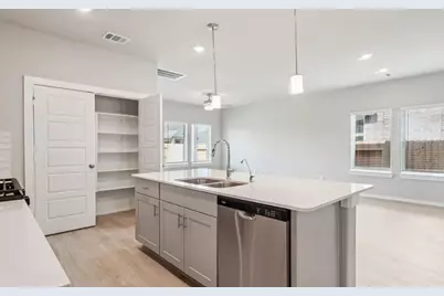 8403 Rio Spring Drive, Baytown, TX 77523 - Photo 3