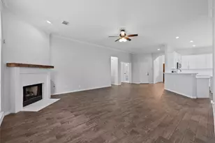 323 Colony Creek Dr, Dickinson, TX 77539 - Photo 15