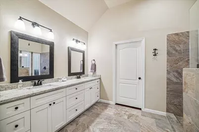 4107 Wentworth Drive, Fulshear, TX 77441 - Photo 11