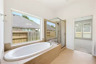 13310 Dove Shores Ct, Houston, TX 77044 - Photo 35