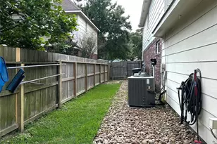 24914 Aughton Ct, Spring, TX 77389 - Photo 13