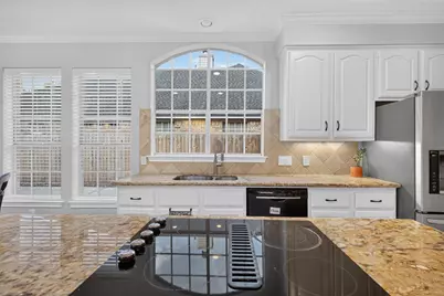 4211 Brook Shadow Drive, Kingwood, TX 77345 - Photo 13