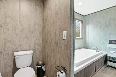 365 County Road 4017, Dayton, TX 77535 - Photo 17