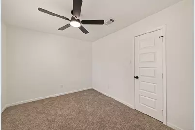 2915 Whispering Springs Dr, Spring, TX 77373 - Photo 19