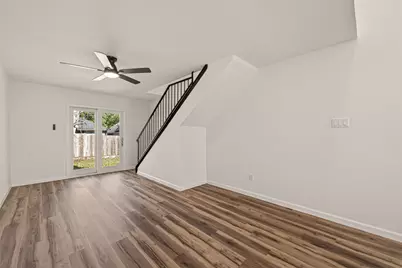 2915 Whispering Springs Dr, Spring, TX 77373 - Photo 11