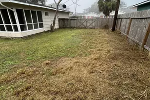 118 Tarpon Ave, Galveston, TX 77550 - Photo 23