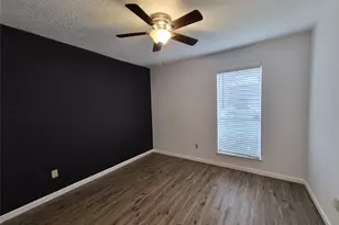 5110 Kleindale Dr, Houston, TX 77066 - Photo 7