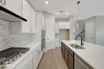 12203 Canal View Boulevard, Mont Belvieu, TX 77523 - Photo 25